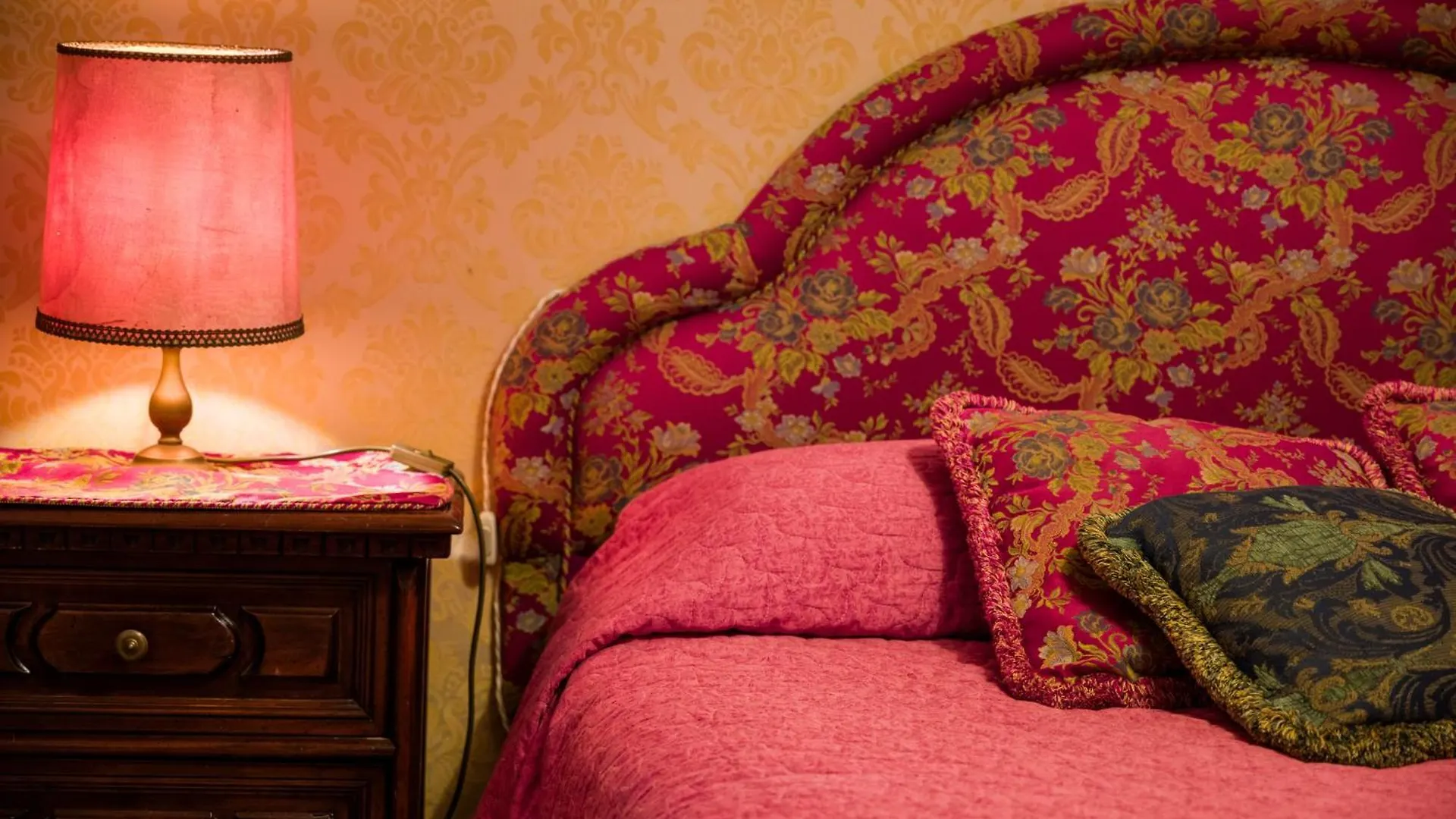 Lover'S Nest In San Marco Square البندقية 0*,  إيطاليا